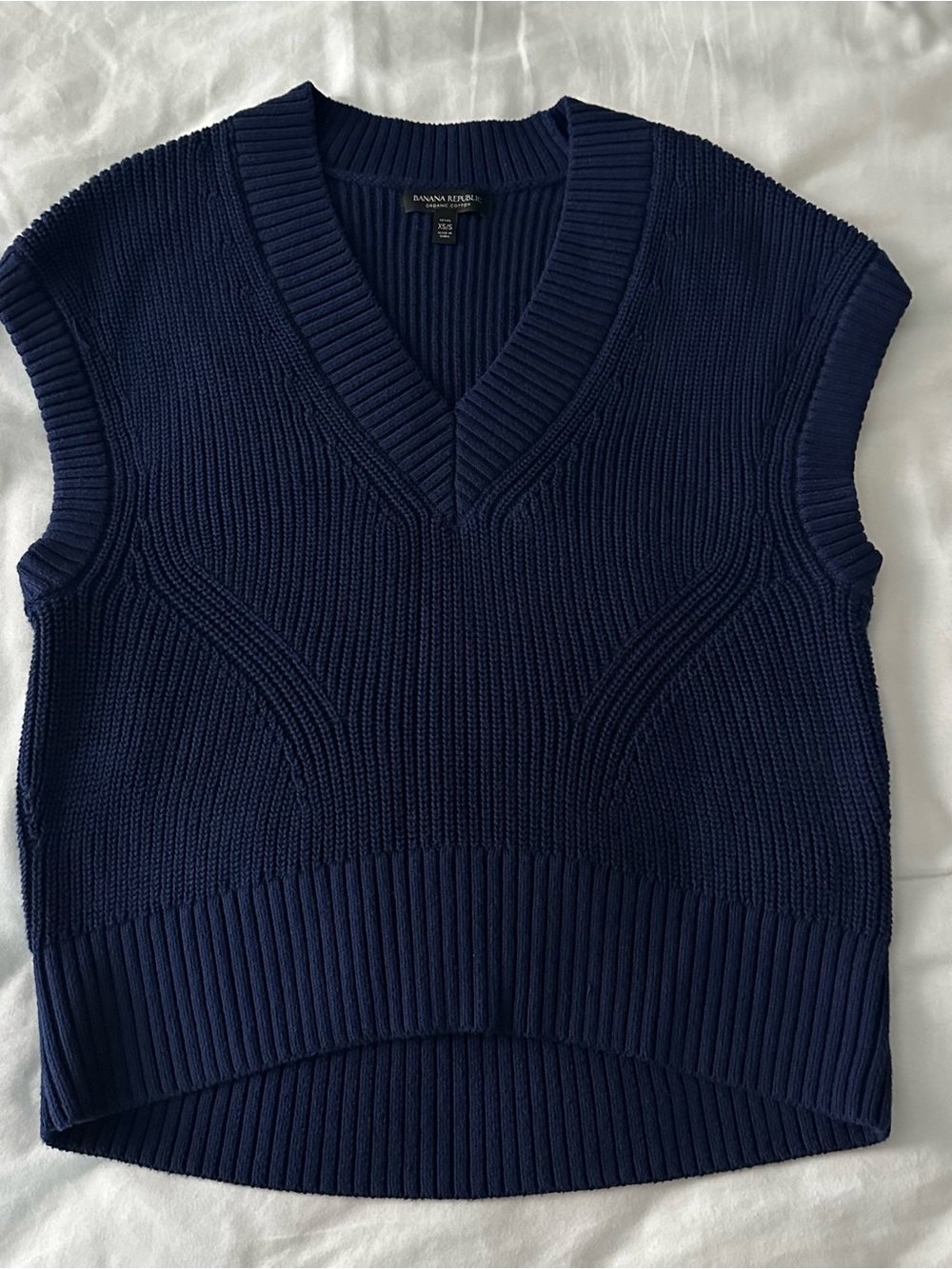 Banana Republic Navy V-Neck Ribbed Knit Sweater Vest